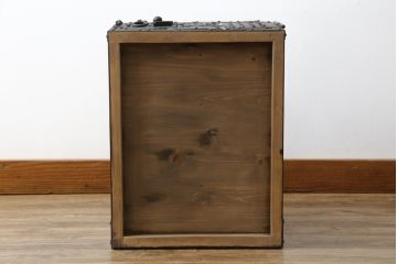 和製アンティーク　総桐　小振りなサイズながら重厚感がただよう船箪笥(舟箪笥、掛硯型、懸硯型、和箪笥、時代箪笥、桐たんす、小物収納)(R-057997)
