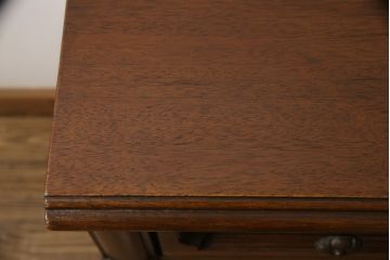 中古　美品　DREXEL HERITAGE(ドレクセルヘリテイジ)　Triune(トライユン)　気品あふれる佇まいが魅力のサイドボード(サイドチェスト、引き出し)(R-058001)