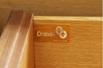 中古　美品　DREXEL HERITAGE(ドレクセルヘリテイジ)　Triune(トライユン)　気品溢れるエレガントなマホガニー材製チェスト(引き出し、サイドボード)(R-058004)