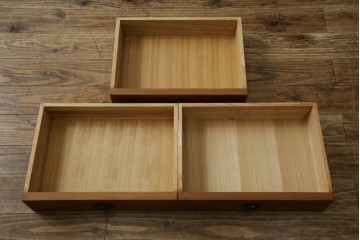 中古　屋久杉　突き板　木の風合いが趣あふれるサイドボード(茶棚)　(R-058012)