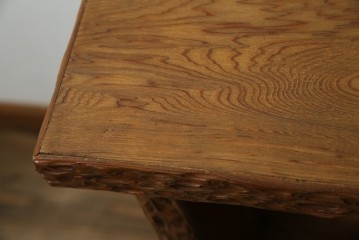 中古　屋久杉　突き板　木の風合いが趣あふれるサイドボード(茶棚)　(R-058012)