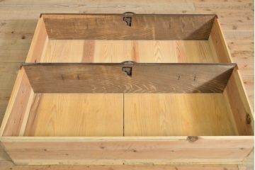 アンティーク家具　美品　明治大正期　前面栗材　大きな桜丸金具が目を惹く漆のきれいな米沢箪笥(重ね箪笥、和たんす、収納箪笥、時代箪笥、整理タンス)(R-058021)