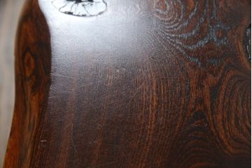 中古　美品　職人手造り家具　漆塗り　木目と漆の艶が魅力的な長椅子(ベンチ、板座チェア、イス)(定価約24万円)(R-058025)