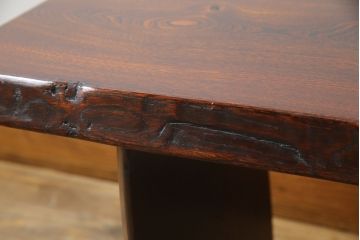 中古　美品　職人手造り家具　漆塗り　木目と漆の艶が魅力的な長椅子(ベンチ、板座チェア、イス)(定価約24万円)(R-058025)