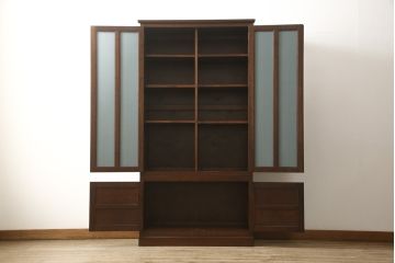 中古　美品　希少!!　松本民芸家具　葛布(くずふ)入り扉が目を引くブックケース(本箱、本棚、書棚、キャビネット、収納棚、戸棚)(R-058027)
