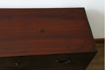 和製アンティーク　極上美品!　前板栗材　漆のキレイな米沢箪笥・下段　(R-058028)