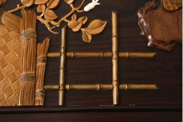 和製ビンテージ　ジャンク品(※彫刻に欠損あり)　総紫檀(シタン)彫刻　花鳥図と龍の総彫りが見事な座卓(定価約240万円)(ローテーブル、ヴィンテージ)(R-058030)