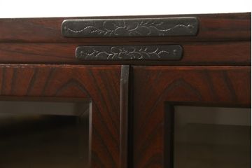 中古　美品　岩谷堂箪笥　和モダンスタイルの空間づくりに活躍するテレビ台(ローボード、テレビボード、AVボード、リビングボード、キャビネット、収納棚)(定価約45万円)(R-058033)