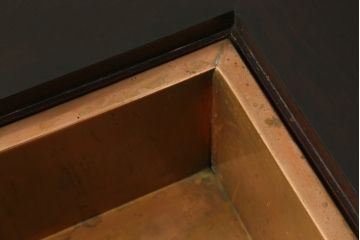 中古　北海道民芸家具　和モダンな空間づくりにおすすめの小振りな座炉付テーブル(囲炉裏、関西火鉢、長火鉢、木製火鉢、座卓、ローテーブル)(定価約34万円)(R-058035)