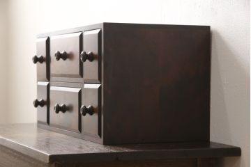 中古　北海道民芸家具　アレンジ次第で様々な使い方ができる卓上収納(小引き出し、小物収納)(R-058037)