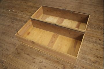 和製アンティーク　超美品　前面栗材　趣ある金具が魅力的!漆のきれいな米沢箪笥(和たんす、収納箪笥、時代箪笥、整理タンス)(R-058055)