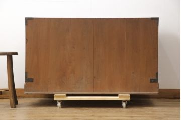 和製アンティーク　超美品　前面栗材　趣ある金具が魅力的!漆のきれいな米沢箪笥(和たんす、収納箪笥、時代箪笥、整理タンス)(R-058055)