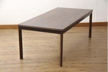 北欧ビンテージ　美品　ノルウェー　S MOBLER(モブラー)　rasmus solberg cabinetmaker norway(ラスムスソルベルグ)　ローズウッド材　シンプルなデザインで取り入れやすいセンターテーブル(ローテーブル、作業台、ヴィンテージ)(R-058056)