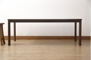 北欧ビンテージ　美品　ノルウェー　S MOBLER(モブラー)　rasmus solberg cabinetmaker norway(ラスムスソルベルグ)　ローズウッド材　シンプルなデザインで取り入れやすいセンターテーブル(ローテーブル、作業台、ヴィンテージ)(R-058056)