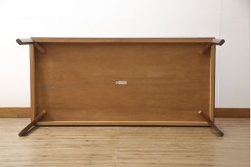 北欧ビンテージ　美品　ノルウェー　S MOBLER(モブラー)　rasmus solberg cabinetmaker norway(ラスムスソルベルグ)　ローズウッド材　シンプルなデザインで取り入れやすいセンターテーブル(ローテーブル、作業台、ヴィンテージ)(R-058056)