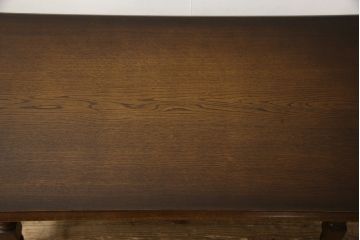 中古　飛騨産業　キツツキマーク　穂高シリーズ　気品あるクラシカルなデザインが魅力的なセンターテーブル(ローテーブル、リビングテーブル)(R-058057)