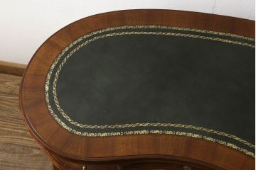 中古　美品　六本木アピス　イタリア　マホガニー材　高級感溢れるレザートップのキドニーデスク(コンソールテーブル、机、ワークデスク、在宅ワーク)(定価約33万円)(R-058058)