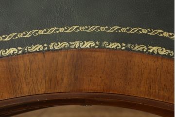 中古　美品　六本木アピス　イタリア　マホガニー材　高級感溢れるレザートップのキドニーデスク(コンソールテーブル、机、ワークデスク、在宅ワーク)(定価約33万円)(R-058058)