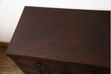 中古　美品　ケヤキ(欅)材・中桐　落ち着いた品のある佇まいが魅力的な国産民芸箪笥(和箪笥、収納箪笥、引き出し、チェスト)(R-058064)
