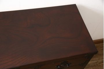 中古　美品　ケヤキ(欅)材・中桐　落ち着いた品のある佇まいが魅力的な国産民芸箪笥(和箪笥、収納箪笥、引き出し、チェスト)(R-058064)