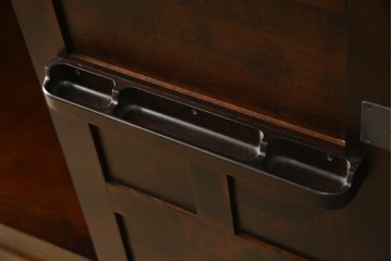 中古　北海道民芸家具　鏡付き　上質な佇まいが格調高いワードローブ　(R-058065)