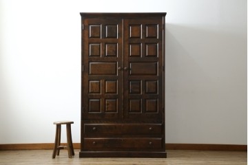 中古　北海道民芸家具　鏡付き　上質な佇まいが格調高いワードローブ　(R-058065)