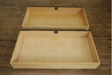 中古　北海道民芸家具　鏡付き　上質な佇まいが格調高いワードローブ　(R-058065)