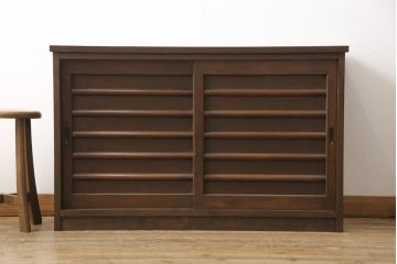 ラフジュ工房オリジナル　古建具リメイク　シンプルなデザインで取り入れやすい収納棚(戸棚、サイドボード、テレビ台)(R-058079)