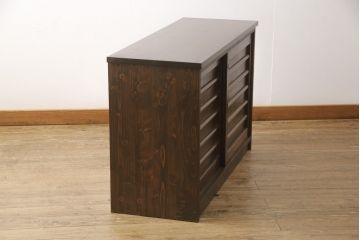 ラフジュ工房オリジナル　古建具リメイク　シンプルなデザインで取り入れやすい収納棚(戸棚、サイドボード、テレビ台)(R-058079)