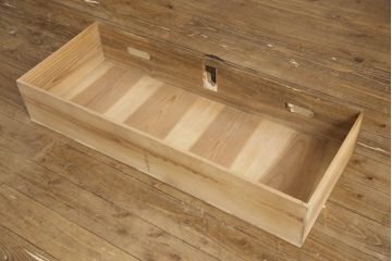 和製アンティーク　前面桐材　桜丸金具　品のある佇まいが魅力的な米沢箪笥(和タンス、時代箪笥、収納箪笥、整理タンス、重ね箪笥)(R-058081)