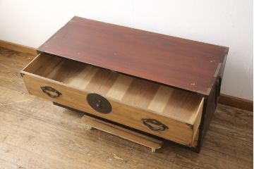和製アンティーク　前面桐材　桜丸金具　品のある佇まいが魅力的な米沢箪笥(和タンス、時代箪笥、収納箪笥、整理タンス)(R-058083)