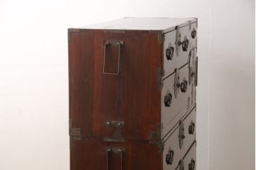 和製アンティーク　極上美品　前面栗材　漆のきれいな米沢箪笥(和箪笥、収納箪笥、時代箪笥、引き出し)(R-058084)