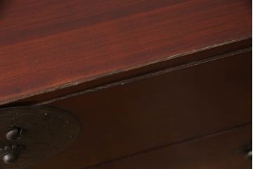 和製アンティーク　極上美品　前面栗材　漆のきれいな米沢箪笥・下段(和箪笥、収納箪笥、時代箪笥、引き出し、ローチェスト)(R-058086)