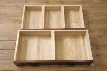 中古　美品　岩谷堂箪笥　No.364　高級感のある和の雰囲気を高める三尺茶箪笥(定価約52万円)(茶棚、収納棚、戸棚)(R-058108)