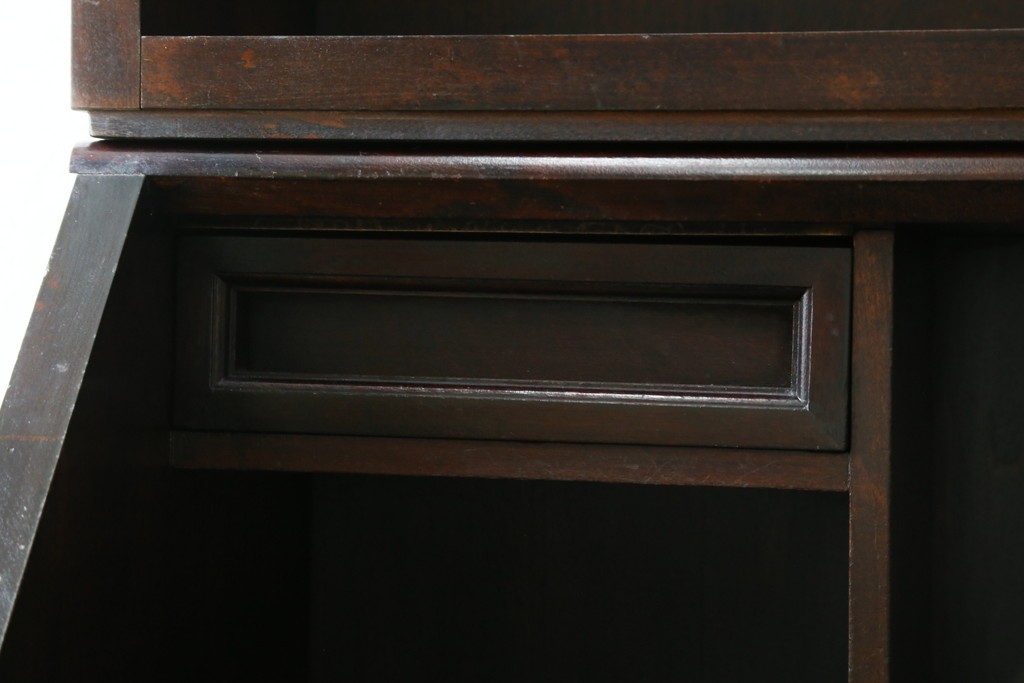 ビンテージ　国産民芸家具　高山デザインのすっきりとした佇まいのビューローブックケース　(R-058117)