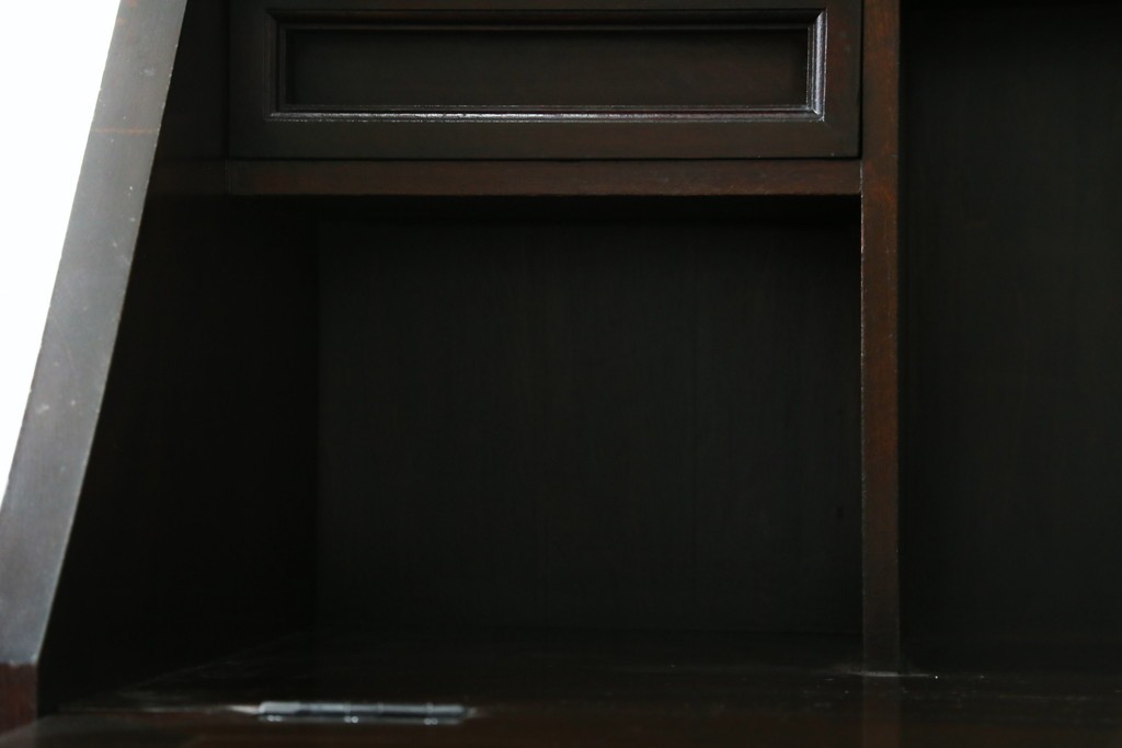 ビンテージ　国産民芸家具　高山デザインのすっきりとした佇まいのビューローブックケース　(R-058117)