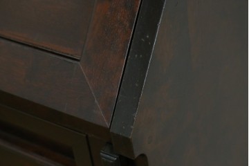 ビンテージ　国産民芸家具　高山デザインのすっきりとした佇まいのビューローブックケース　(R-058117)