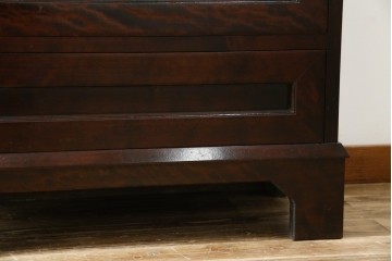 ビンテージ　国産民芸家具　高山デザインのすっきりとした佇まいのビューローブックケース　(R-058118)