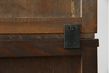 ビンテージ　国産民芸家具　高山デザインのすっきりとした佇まいのビューローブックケース　(R-058118)