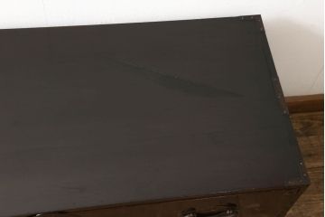 和製アンティーク　明治期　極上　上手物　超美品　未使用に近い!!　前面栗材の艶が美しい米沢箪笥(和たんす、収納箪笥、時代箪笥、整理タンス)(R-058122)