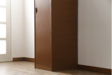 希少　北欧デザイン　和製ヴィンテージ　スリムでシンプルながら収納力抜群のワードローブ(ビンテージ、洋服タンス、収納棚)(R-058129)