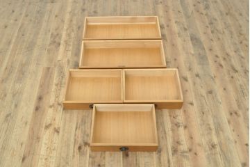 中古　美品　屋久杉　和の空間づくりに取り入れたい収納棚(チェスト、和タンス、収納箪笥)(R-058138)