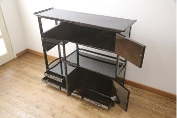中古　美品　高級品　繊細な孔雀の螺鈿(らでん)細工が美しい飾り棚(定価約120万円)(収納棚、戸棚、茶棚)(R-058147)