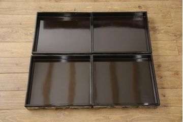 中古　美品　高級品　繊細な孔雀の螺鈿(らでん)細工が美しい飾り棚(定価約120万円)(収納棚、戸棚、茶棚)(R-058147)