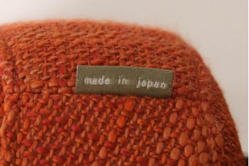 中古　美品　CONDE HOUSE(カンディハウス)　ウォールナット　アルプ LD　背もたれ取り外しOK!　ユニークなデザインとレッドカラーが目を惹くソファーベッド(2人掛けソファ、ダイニングチェア、ダイニングソファ)(定価約30万円)(R-058153)