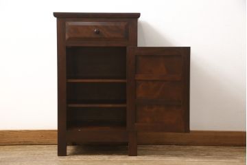 中古　美品　松本民芸家具　シックな佇まいのC型電話台(サイドチェスト、引き出し、収納棚)(定価約12万円)(R-058166)