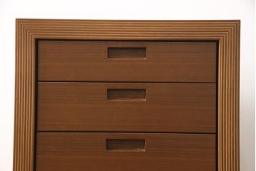 中古　超美品　CONDE　HOUSE(カンディハウス)　ウォールナット　ストライプ　DR-46　落ち着いた色合いとシンプルなデザインが魅力のサイドデスク(サイドチェスト、ナイトテーブル、サイドテーブル)(定価約20万円)(R-058169)