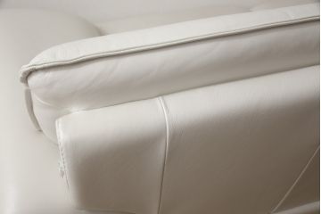 中古　超美品　展示品　イタリア　NICOLETTI(ニコレッティ)　Success(サクセス)　スタイリッシュなで存在感を放つ本革張り3人掛けソファ(レザー、3Pソファ、三人掛け)(定価約48万円)(R-058180)
