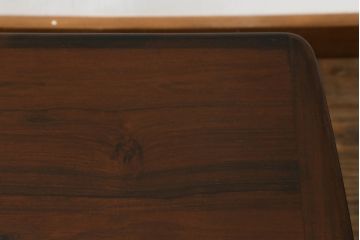 北欧ビンテージ　ノルウェー　S MOBLER(モブラー)　rasmus solberg cabinetmaker norway(ラスムスソルベルグ) 　ローズウッド材　シンプルモダンで曲線の優しいセンターテーブル(ローテーブル、ヴィンテージ)(R-058182)