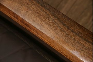 北欧ビンテージ　ノルウェー　バットネ(Vatne)　ハンス・オルセンデザイン　ローズウッド　本革　アームの曲線が美しい1人掛けレザーソファ(一人掛けソファ、1P、アームチェア、ヴィンテージ)(R-058184)